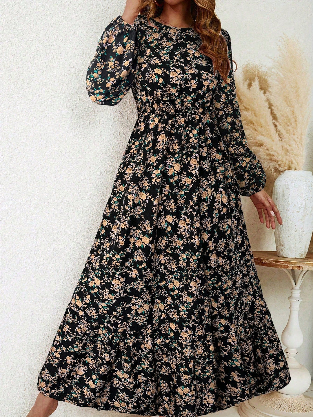 Flora | Damen Maxikleid Langarm Blumenmuster A-Linie Boho Herbstkleid
