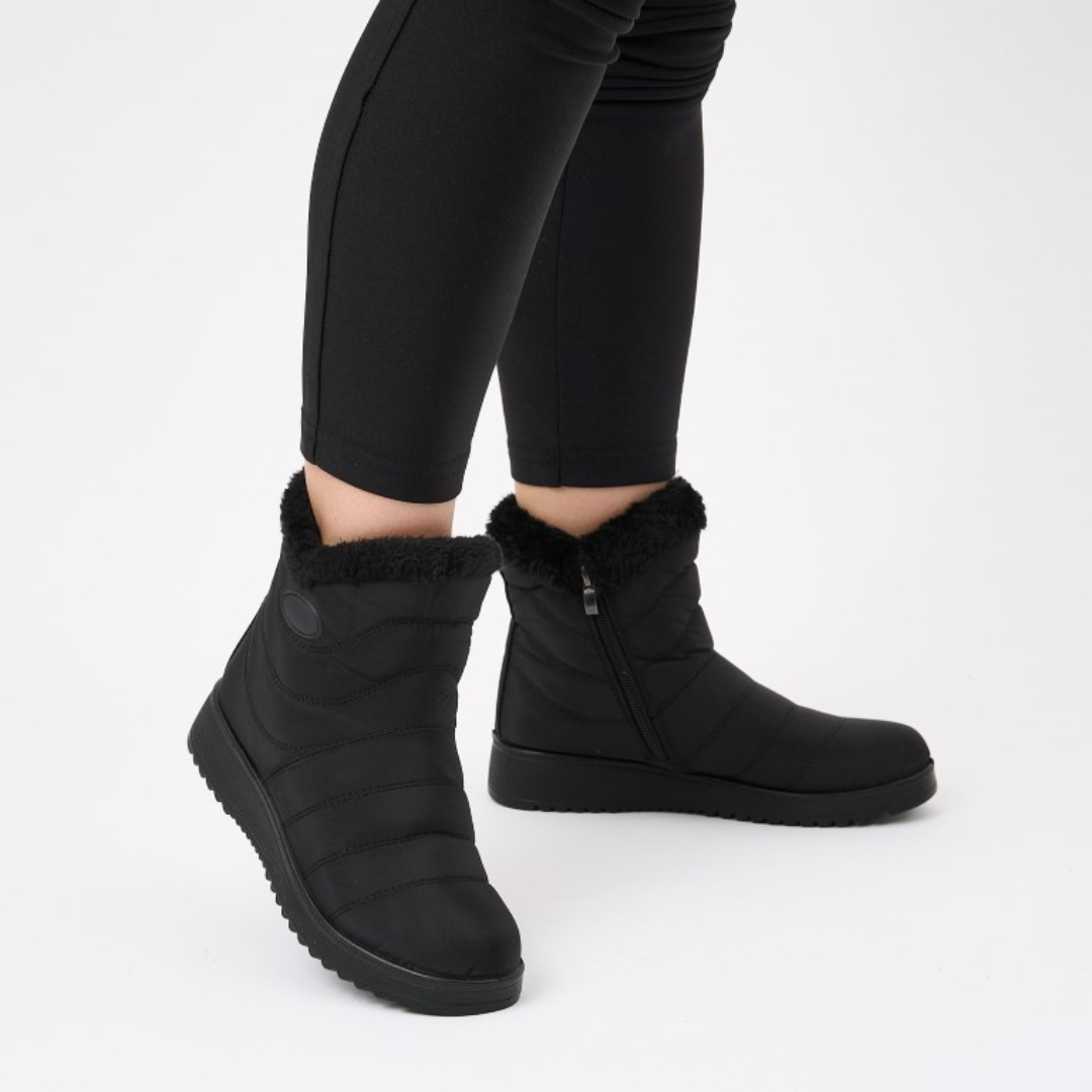 Svanhora | Damen Winterstiefel Wasserdicht Gefüttert - Black - Image 4