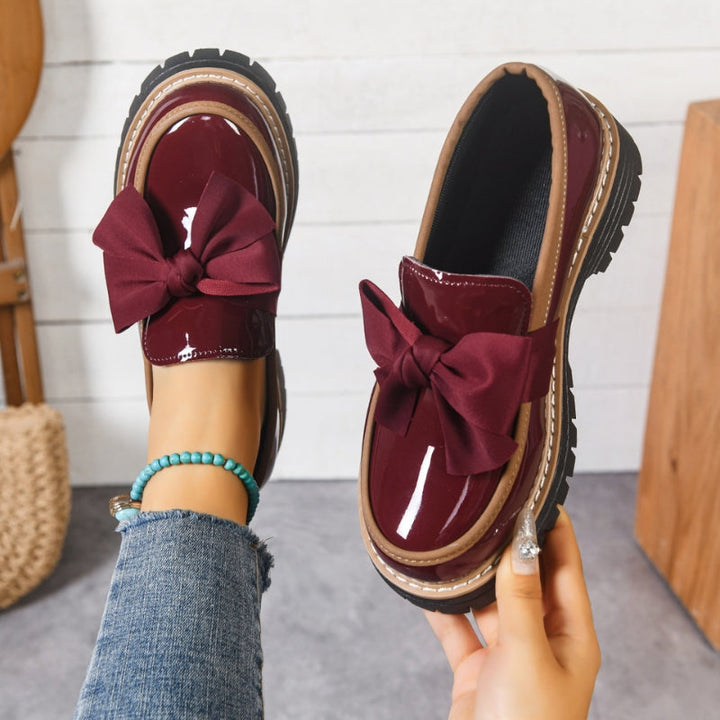 Bella | Damen Loafer Plateau Lackoptik Schleife Slip-On Schuhe