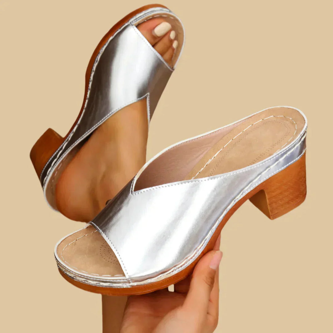 Gina | Damen Mules mit Blockabsatz und Metallic-Obermaterial