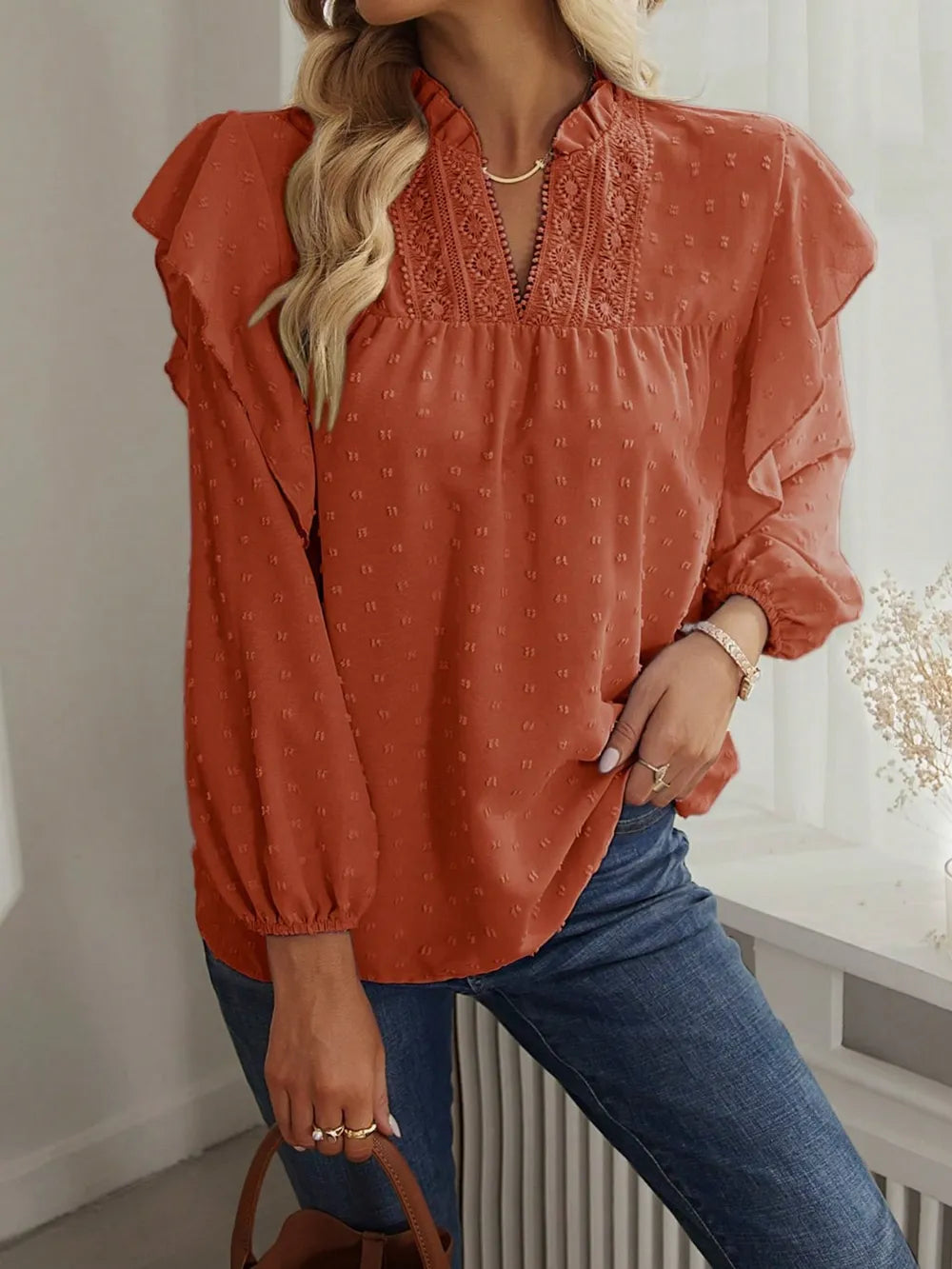 Clara | Damen Spitzenbluse V-Ausschnitt Rüschen Boho Bluse