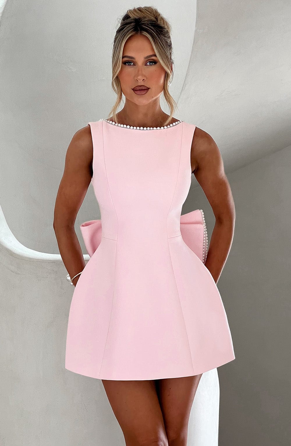Narula | Damen Mini Kleid A-Linie Perlenkragen Schleife Festlich