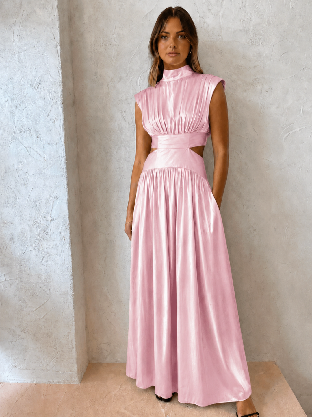 Alba | Damen Maxikleid mit Cut-Out, Stehkragen ärmellos elegant