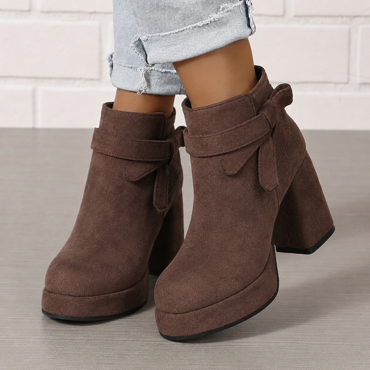 Gerda | Damen Stiefelette mit Schleife und Blockabsatz