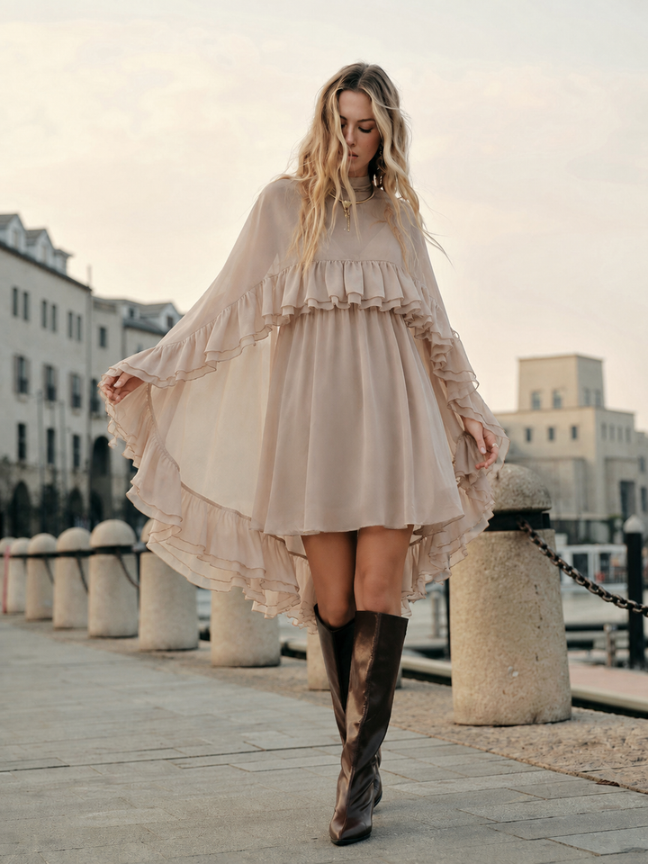 Seraphina | Damen Chiffon Maxikleid mit Umhang, Rüschen festlich