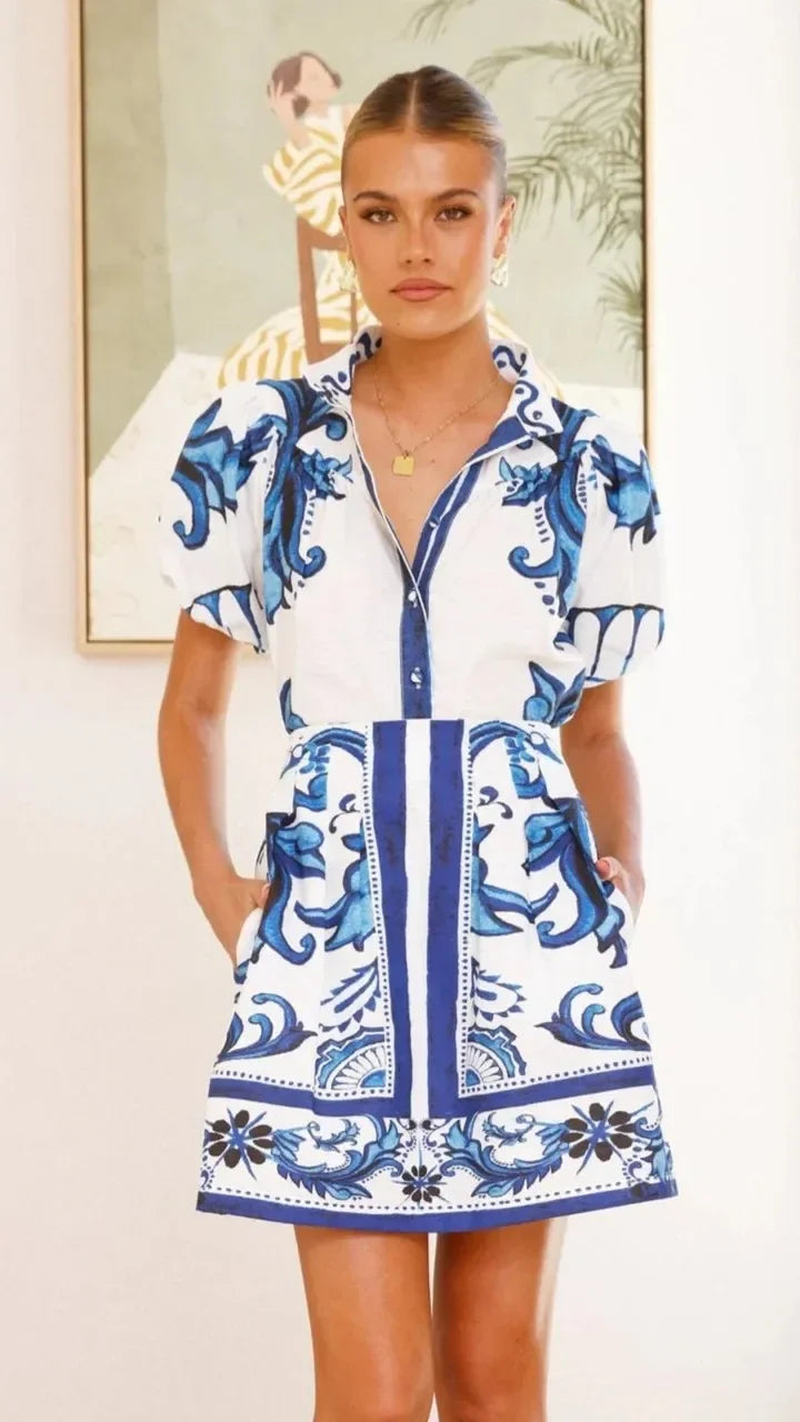 Capri | Damen Minikleid Puffärmel Knopfleiste Floral