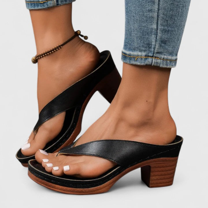 Bianca | Damen Zehentrenner Blockabsatz Leder-Optik Plateau Sommerschuhe