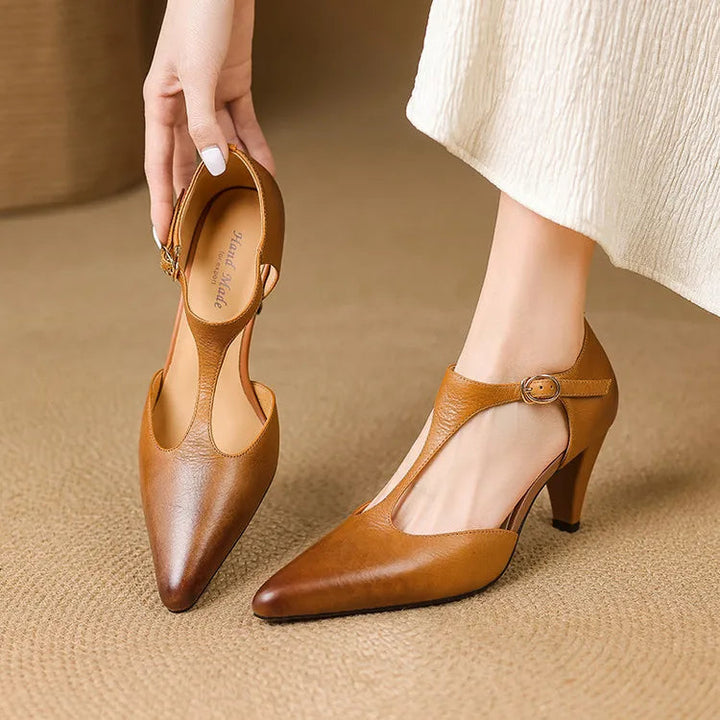 Vera | Damen Leder Pumps T-Strap Kitten Heel Spitz Elegant