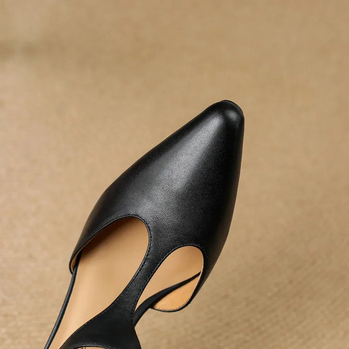 Vera | Damen Leder Pumps T-Strap Kitten Heel Spitz Elegant