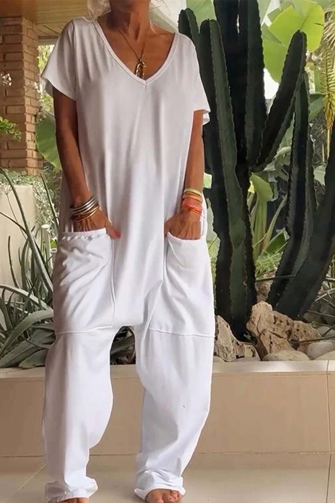 Amira | Damen V Ausschnitt Kurze Ärmel Jumpsuit - Pink - Image 7