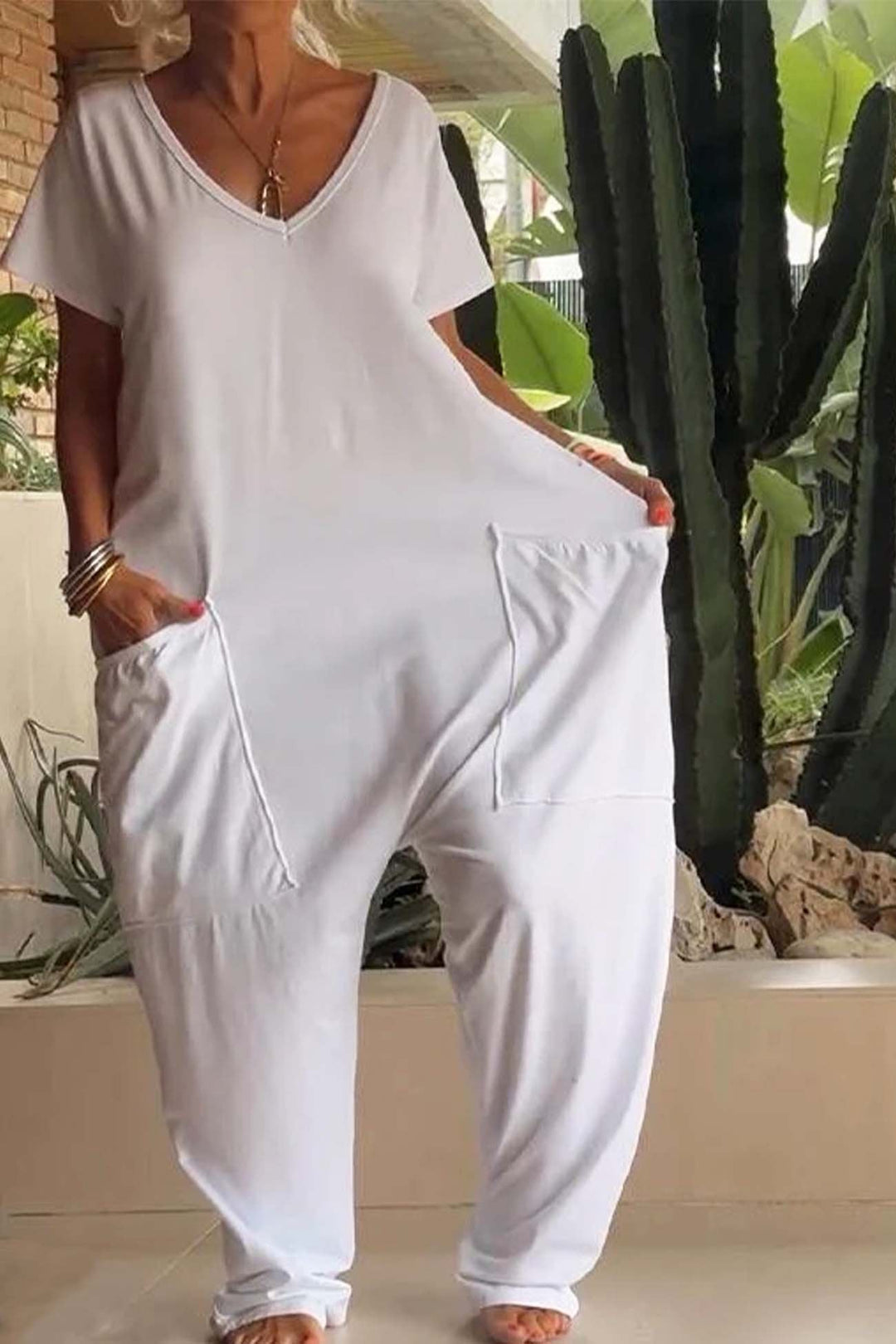 Amira | Damen V Ausschnitt Kurze Ärmel Jumpsuit - Pink - Image 8
