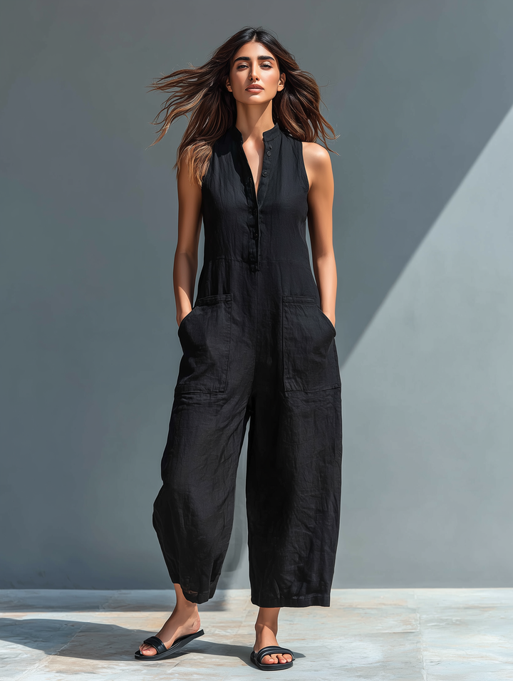 Anastasia | Damen Ärmellos Jumpsuit mit Knopfleiste - Black - Image 9