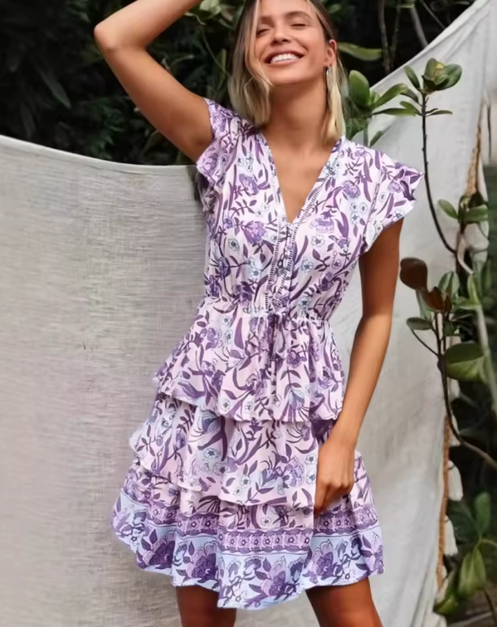 Anika | Damen Blumenkleid V-Ausschnitt Gestuftes Minikleid - Floral - Image 1