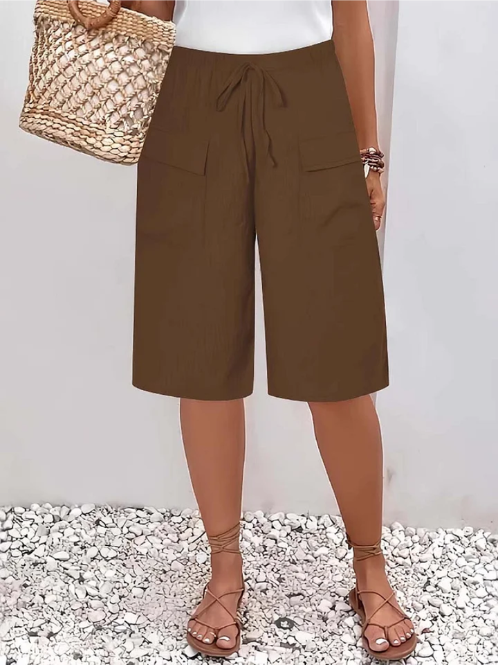 Anke | Damen Weite Bermuda Shorts mit Kordelzug - Light Grey - Image 3