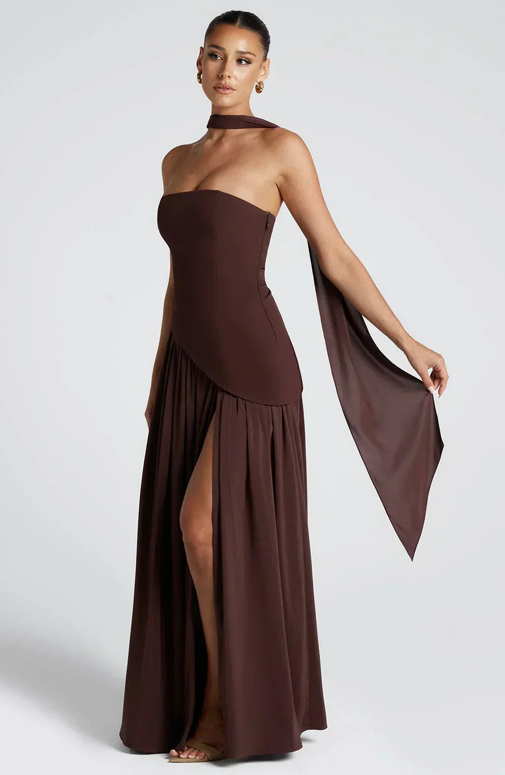 Anneliese | Damen Trägerloses Maxi Abendkleid mit Schlitz - Yellow - Image 12