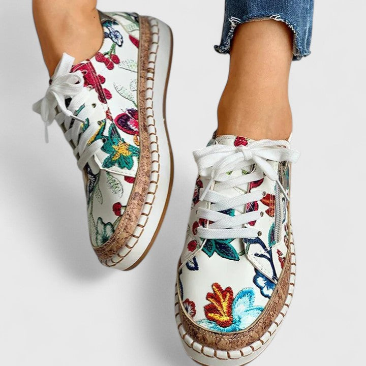 Glora | Damen Plateau Sneaker Blumenmuster Schnürschuh Espadrille Stil