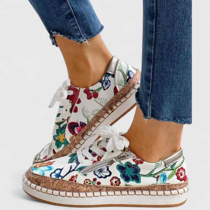 Glora | Damen Plateau Sneaker Blumenmuster Schnürschuh Espadrille Stil