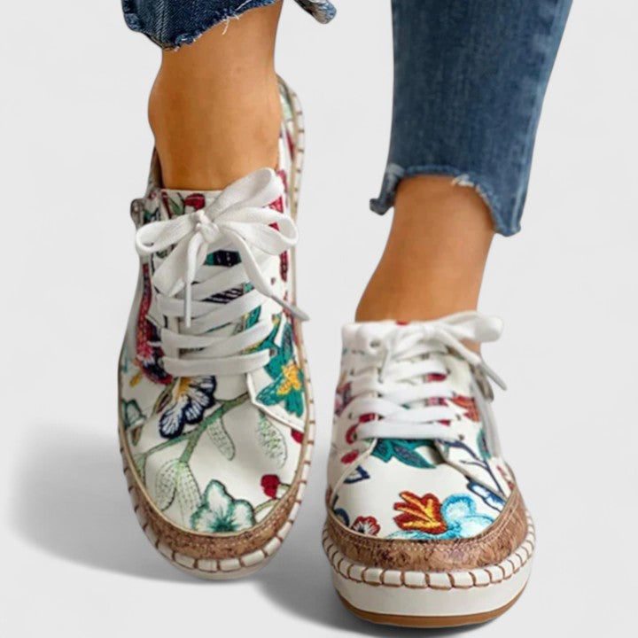 Glora | Damen Plateau Sneaker Blumenmuster Schnürschuh Espadrille Stil