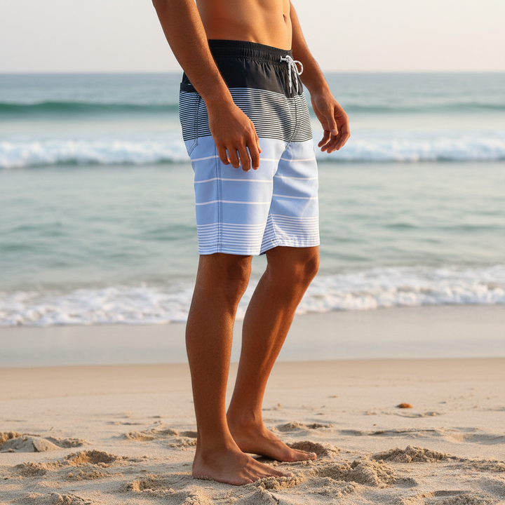 Bastian | Herren Gestreifte Badeshorts mit Kordelzug - Striped - Image 2