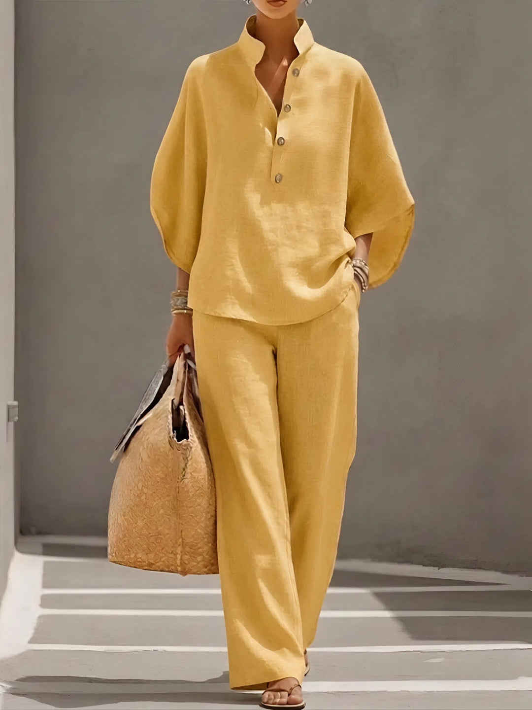 Beatrice | Damen Zweiteiler Set mit weiter Hose - Champagne - Image 4