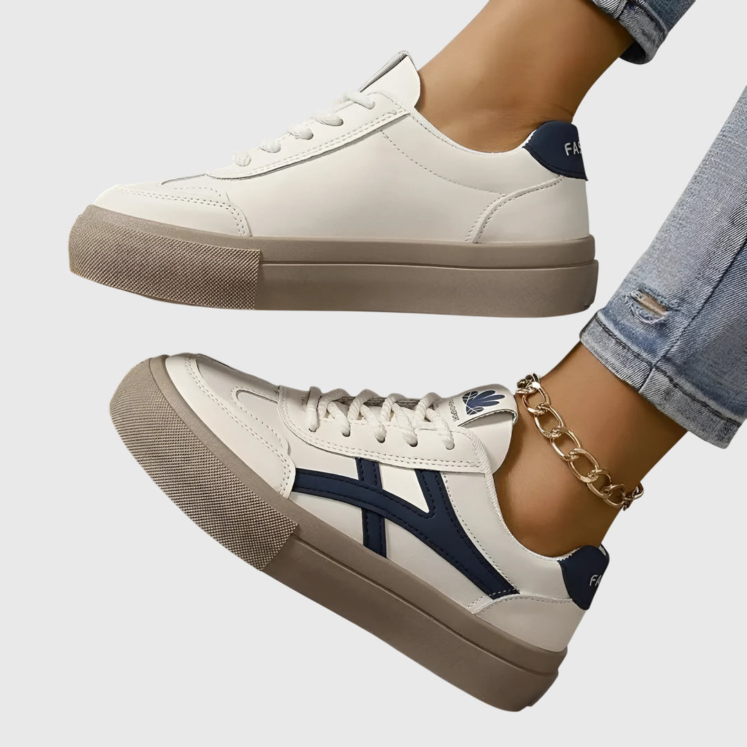 Beatrix | Damen Orthopädische Sneaker - White - Image 2