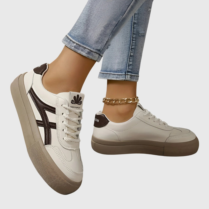 Beatrix | Damen Orthopädische Sneaker - White - Image 4