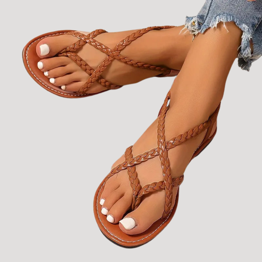 Benedikta | Damen Geflochtene Flache Riemchensandalen - White - Image 7