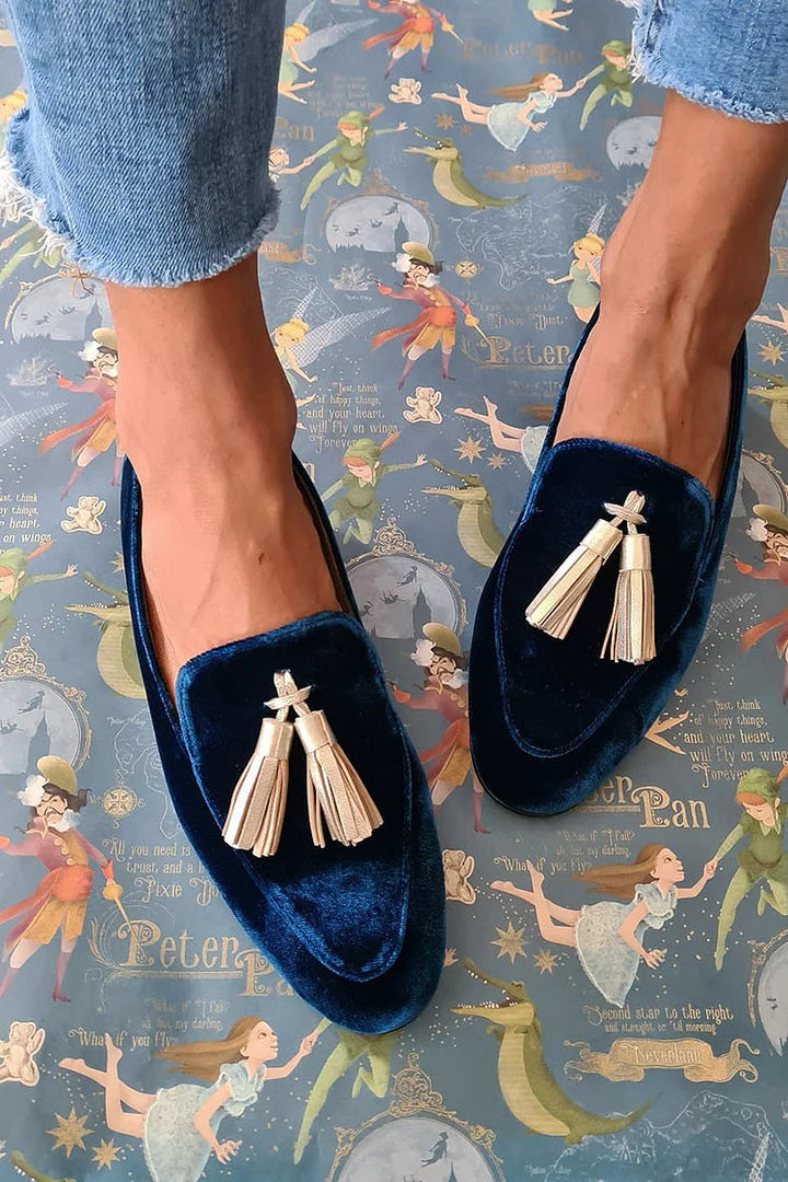 Bregfinn | Damen Samt Loafer mit Quasten-Detail - Navy - Image 1