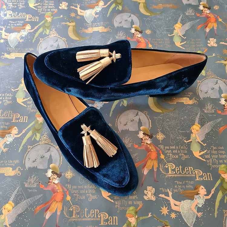 Bregfinn | Damen Samt Loafer mit Quasten-Detail - Navy - Image 2