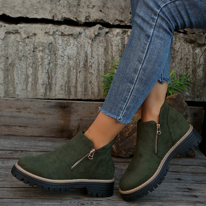 Brigitte | Damen Ankle Boots mit Plateausohle & Reißverschluss - Black - Image 13