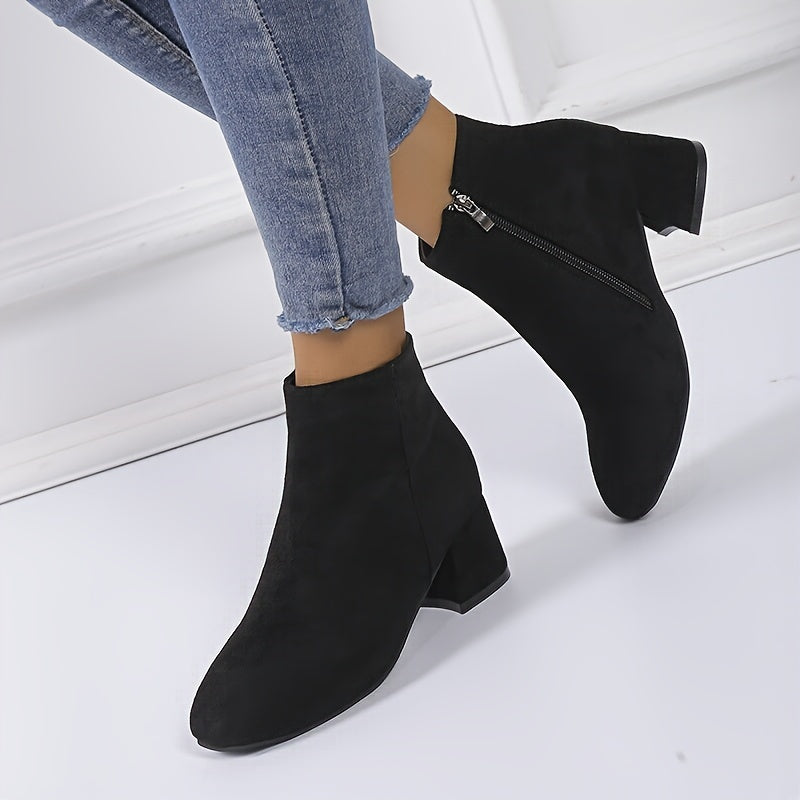Brigitte | Damen Chelsea Ankle Boot mit Blockabsatz - Black - Image 10