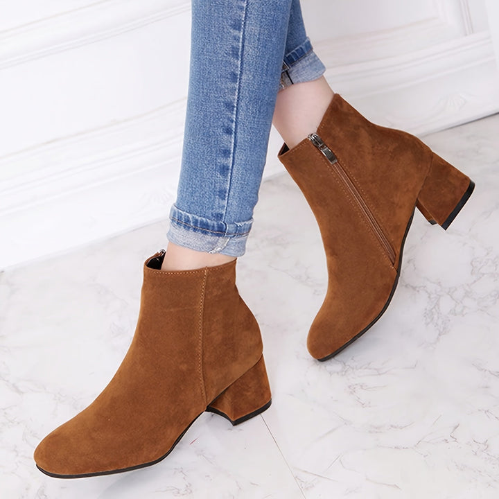 Brigitte | Damen Chelsea Ankle Boot mit Blockabsatz - Black - Image 12