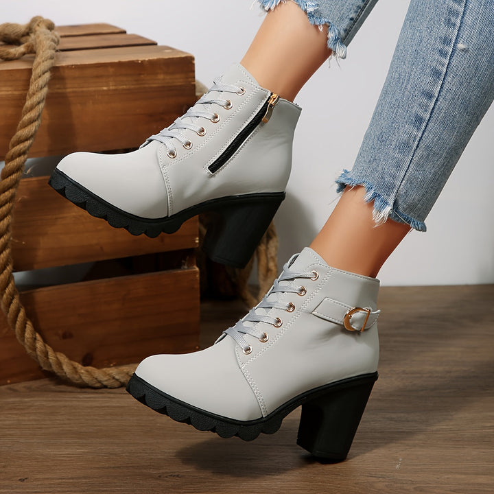 Brinja | Damen Ankle Boots mit Blockabsatz, 70 Zeichen - Light Grey - Image 8