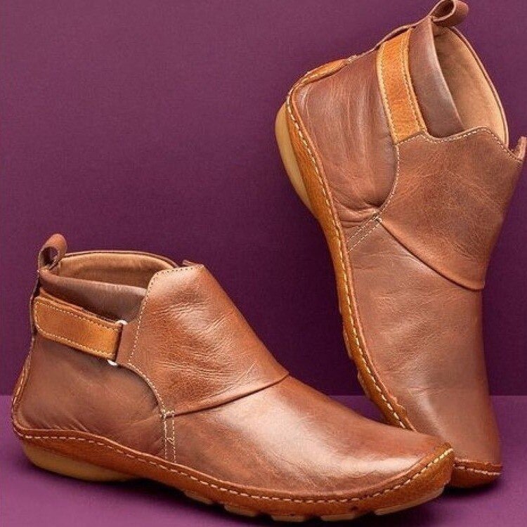 Britta | Damen Ankle Boot mit Riemenverschluss, 68 - Red - Image 2