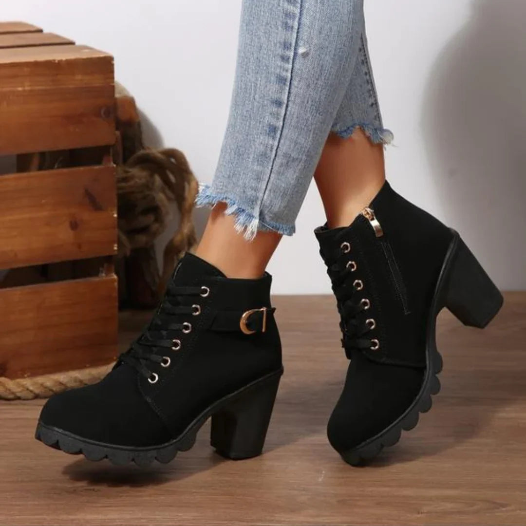 Britta | Damen Ankle Boots mit Blockabsatz, 70 Zeichen - Camel - Image 3