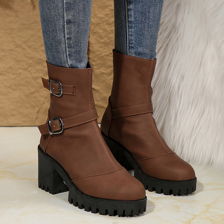 Brunhild | Damen Ankle Boot mit Blockabsatz, 68 Zeichen - Camel - Image 11