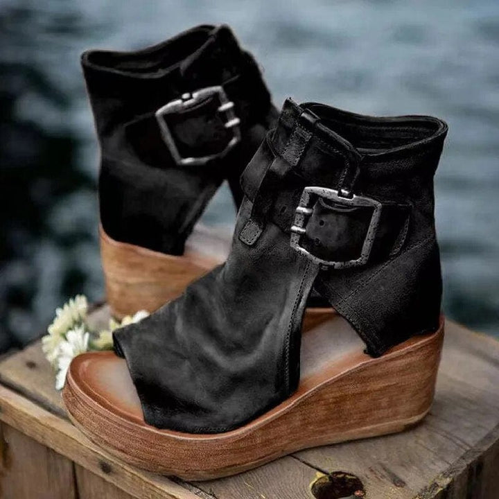 Brunhild | Damen Ankle Boot mit Keilabsatz & Schnalle, 70 - Brown - Image 2