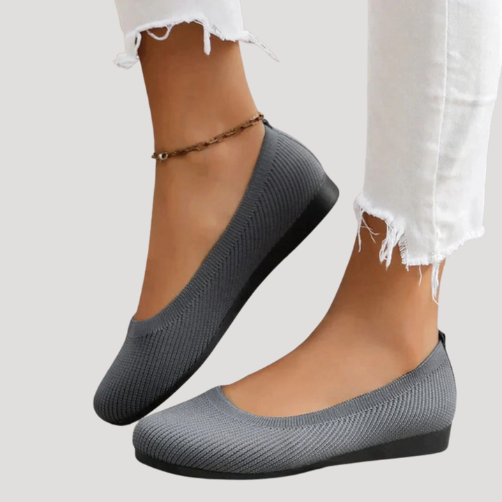 Brunhilde | Damen Gestrickte Slip-On Ballerinas - Beige - Image 5