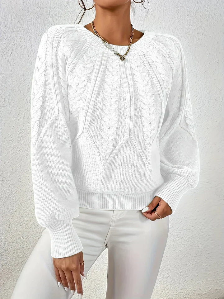 Brunhilde | Damen Strickpullover mit Zopfmuster - Sage - Image 10