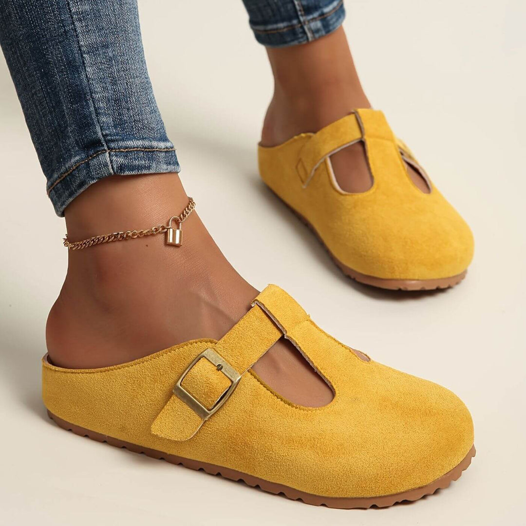 Calista | Damen T-Riemen Clogs Gelb - Yellow - Image 1