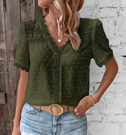 Celestine | Damen Kurzarm Bluse mit V-Ausschnitt - Image 2