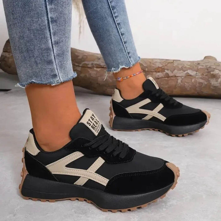 Curlie | Damen Retro Sneaker Schnürschuh Plateau Freizeitschuh