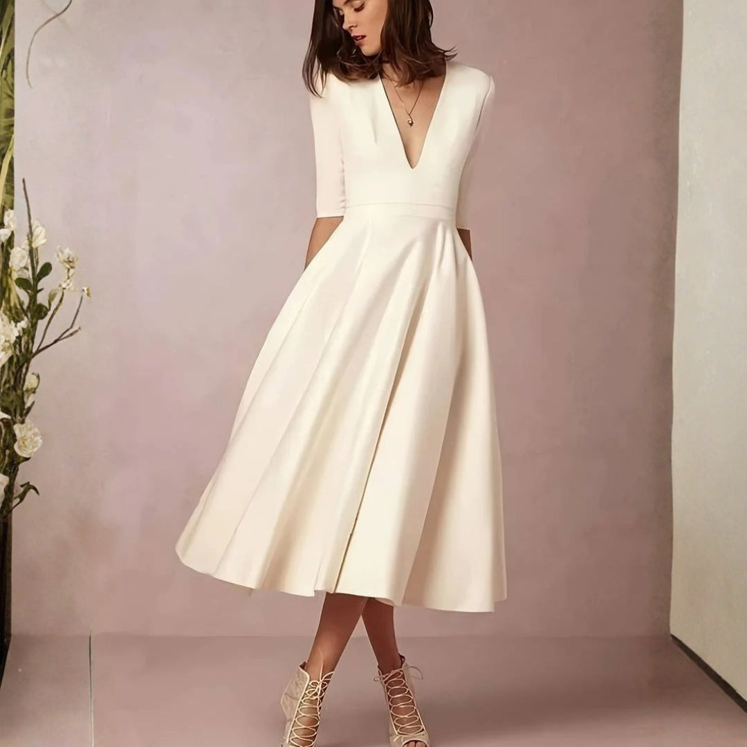 Dorothée | Damen V-Ausschnitt Ausgestelltes Midikleid - Cream - Image 3