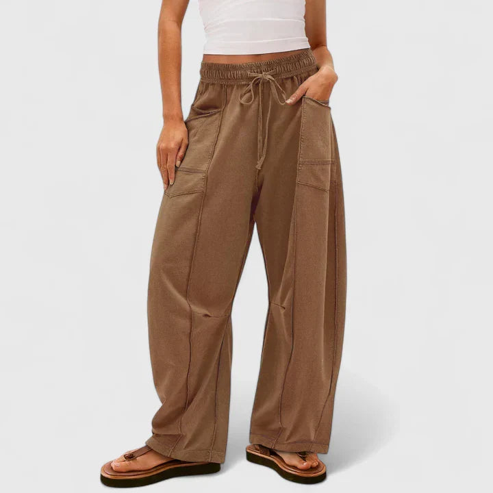 Elvira | Damen Weite Hose mit Elastikbund und Zugband - Light Brown - Image 1