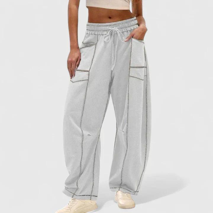 Elvira | Damen Weite Hose mit Elastikbund und Zugband - Light Brown - Image 7
