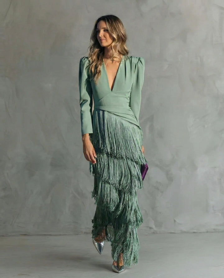 Esmeralda | Damen V-Ausschnitt Fransen Midikleid - Green - Image 1