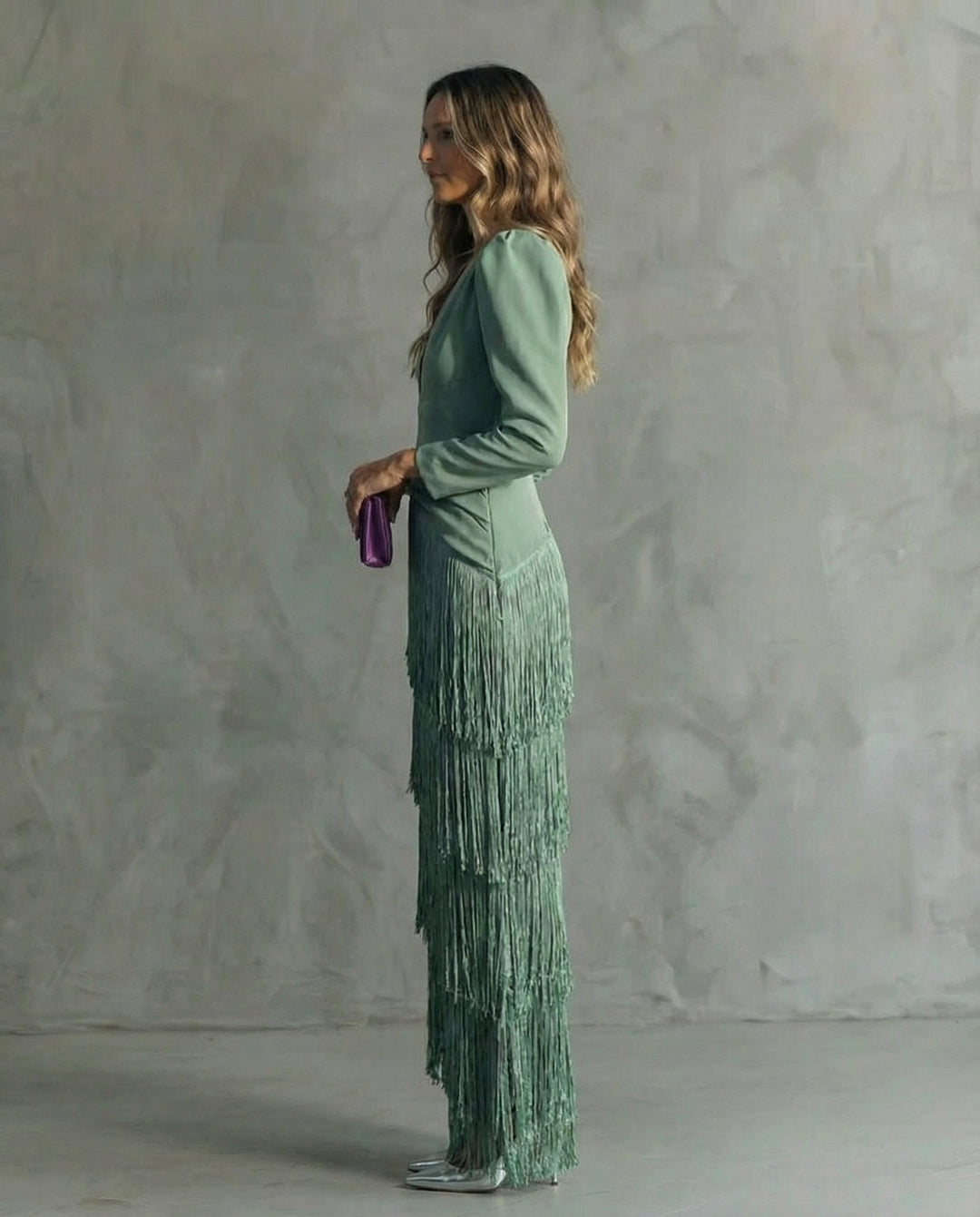 Esmeralda | Damen V-Ausschnitt Fransen Midikleid - Green - Image 6