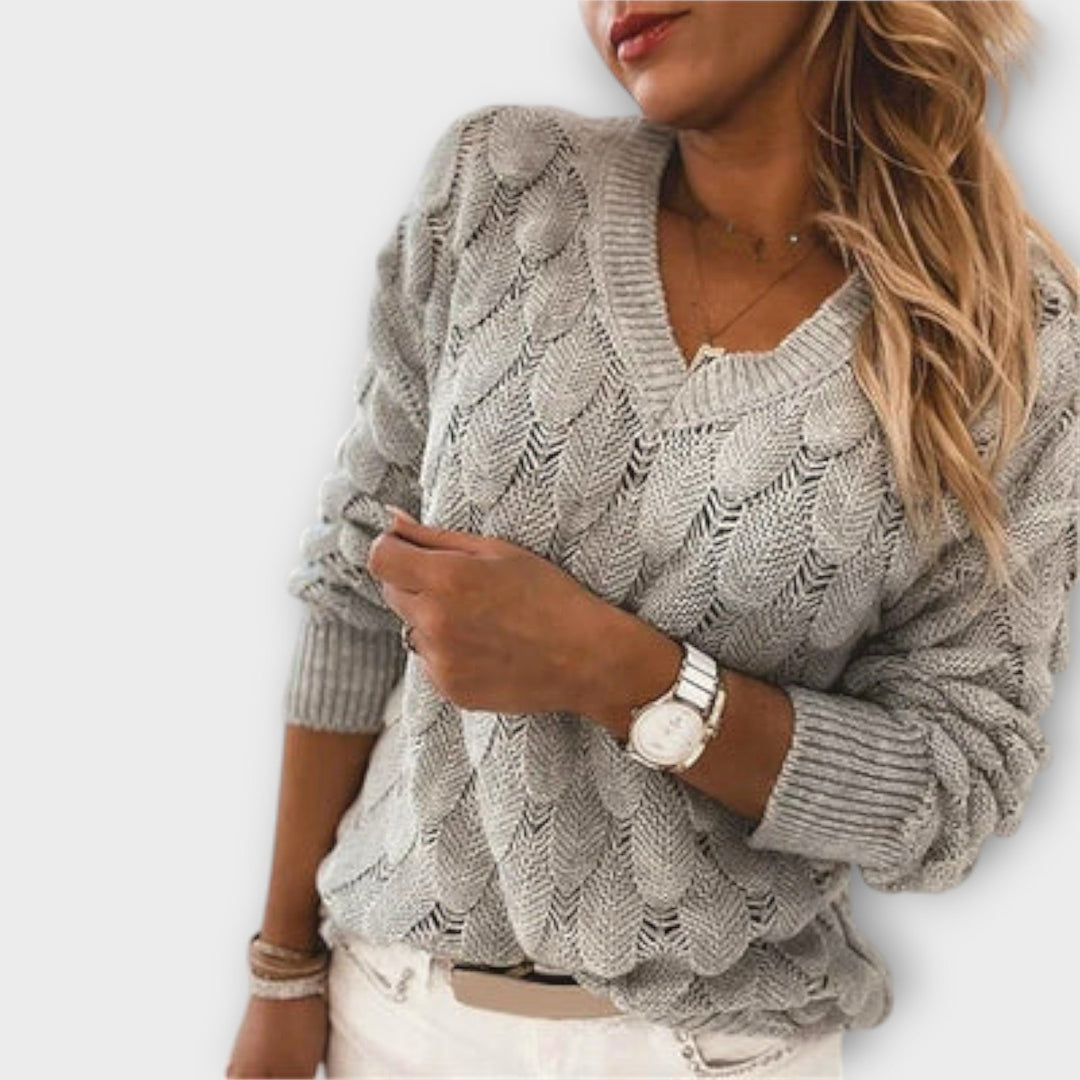 Fernike | Damen Strickpullover Wellenmuster V-Ausschnitt - Light Grey - Image 1