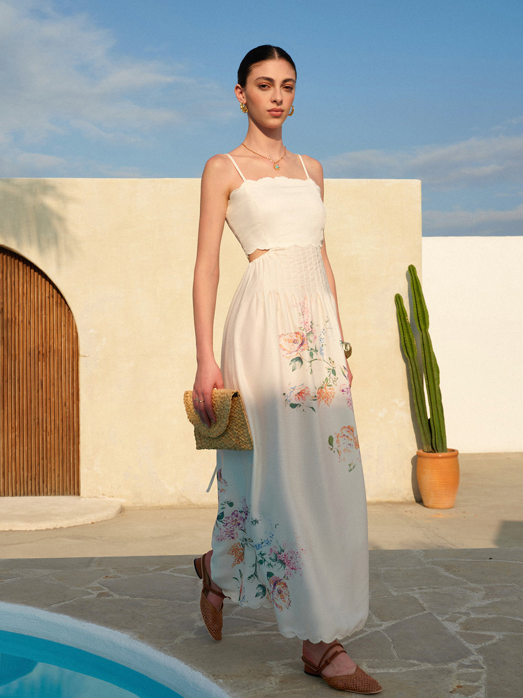 Celia | Damen Maxikleid mit Blumendruck, Cut-Out Spaghettiträger