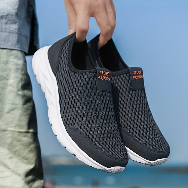 Finn | Herren Mesh Slip-On Sneaker Leicht Atmungsaktiv Schwarz